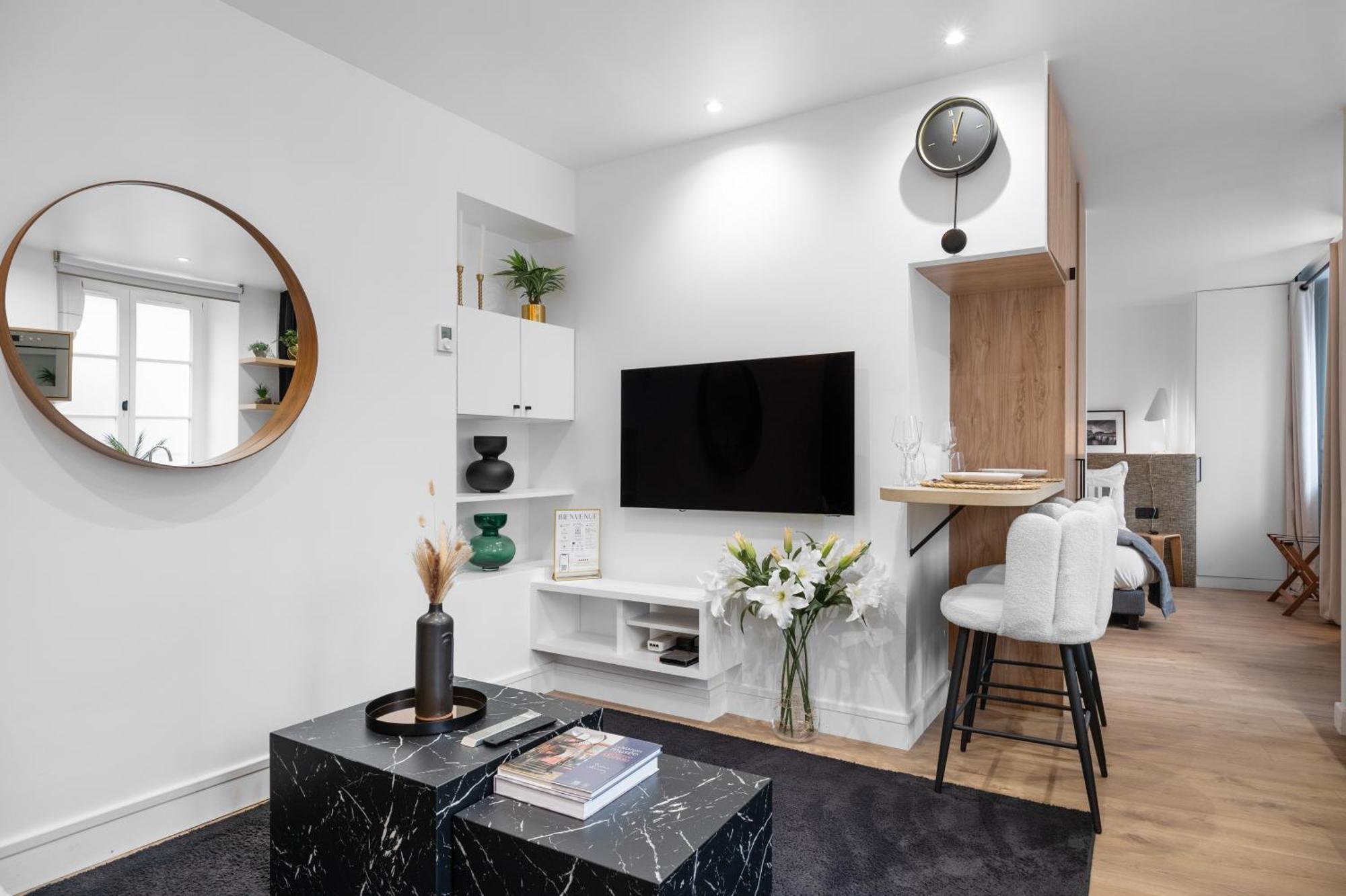 פריז Appartement 30M2 Cosy A 5 Min A Pied Du Musee Du Louvre מראה חיצוני תמונה